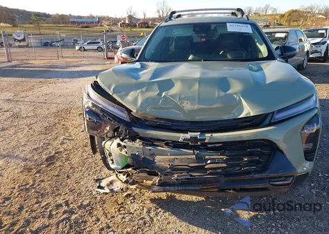 2024 Chevrolet Trax Fwd Activ z USA, uszkodzony, nr VIN KL77LKE24RC212453